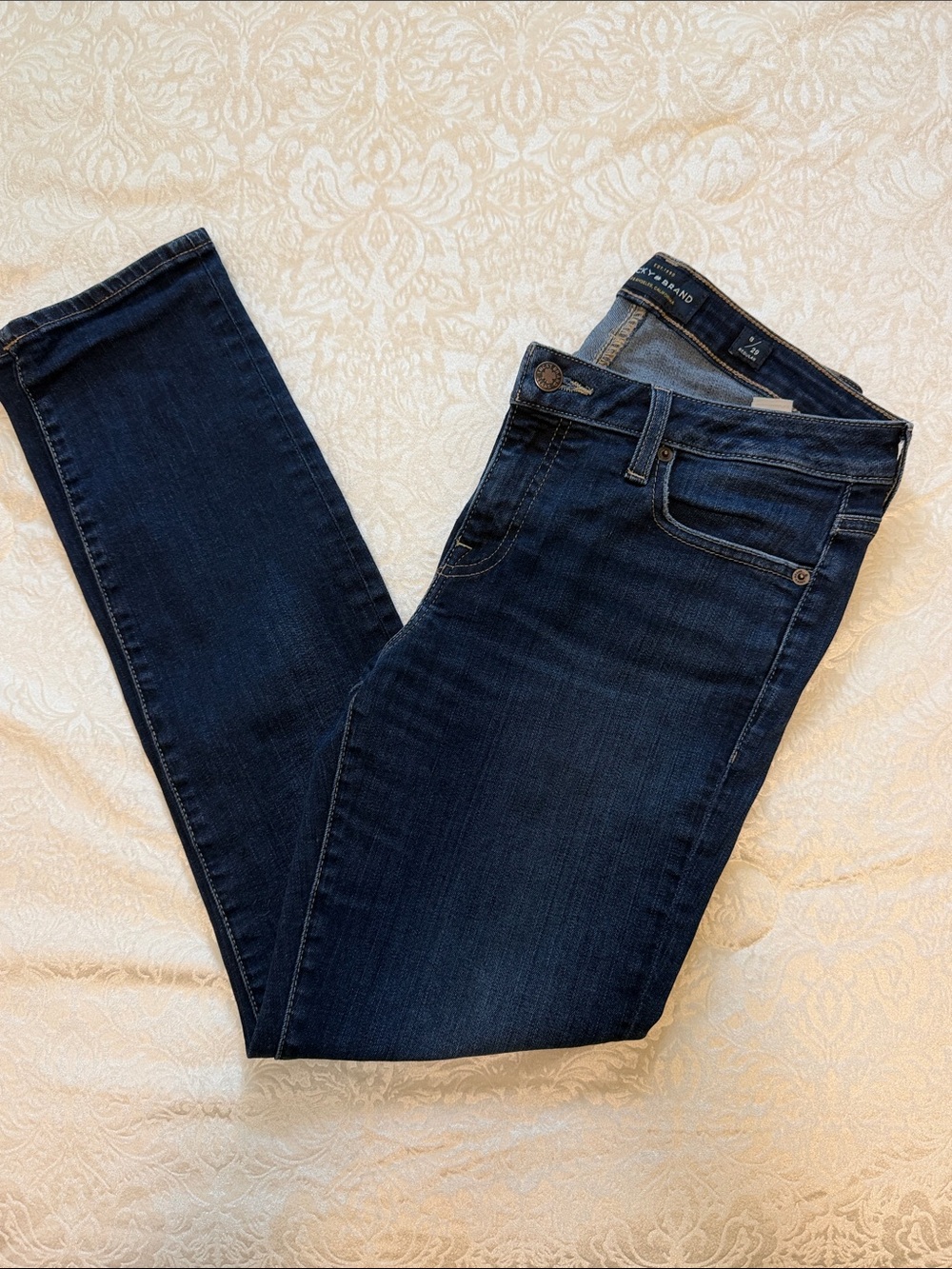 Women's Lucky Brand Dark Blue Low Rise Lolita Skinny Jeans - Size 8/29